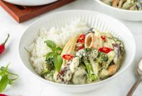 Creamy Vegan Thai Green Curry