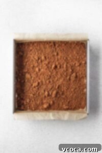 Cinnamon sugar filling added on top of first layer of batter.