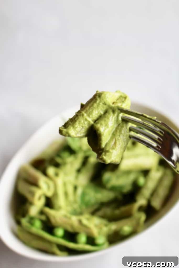 Green Vegan Mac and Cheese Healthy Twist 6 Overhead shot of a bowl of homemade green vegan mac and cheese, perfect for a healthy and satisfying meal