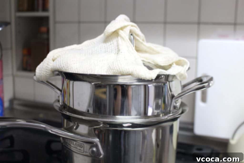 Mango Sticky Rice 6 Traditional steamer set up for sticky rice